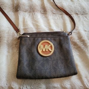 Michael Kors Signature Crossbody